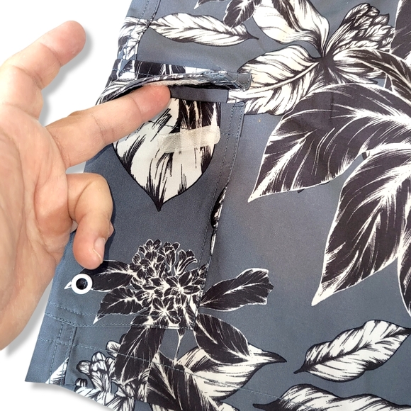 Good Threads Shorts - Picture 4 of 7